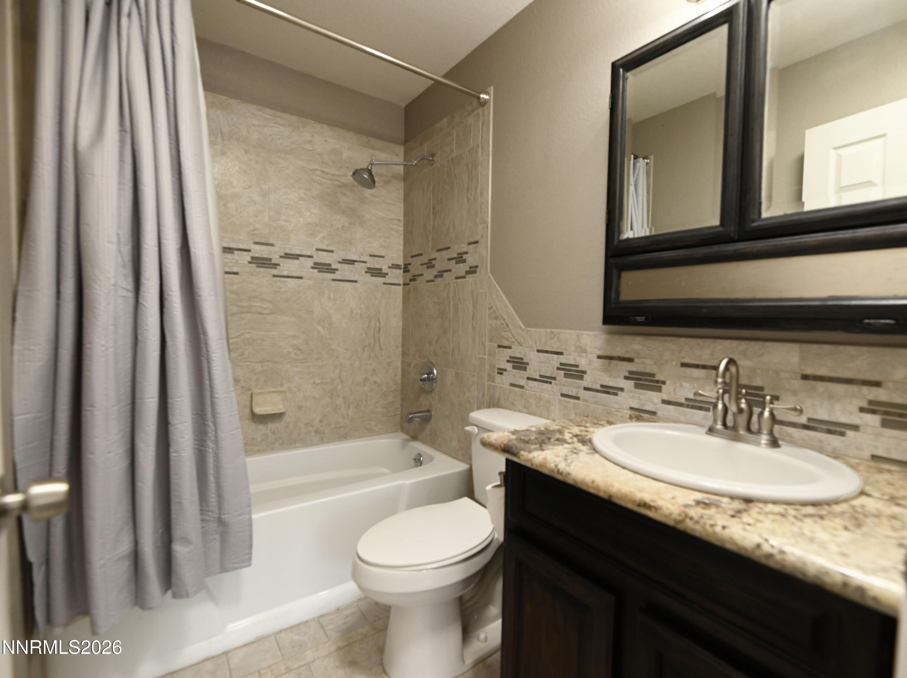 237 Lakeshore Drive Property Photo 12