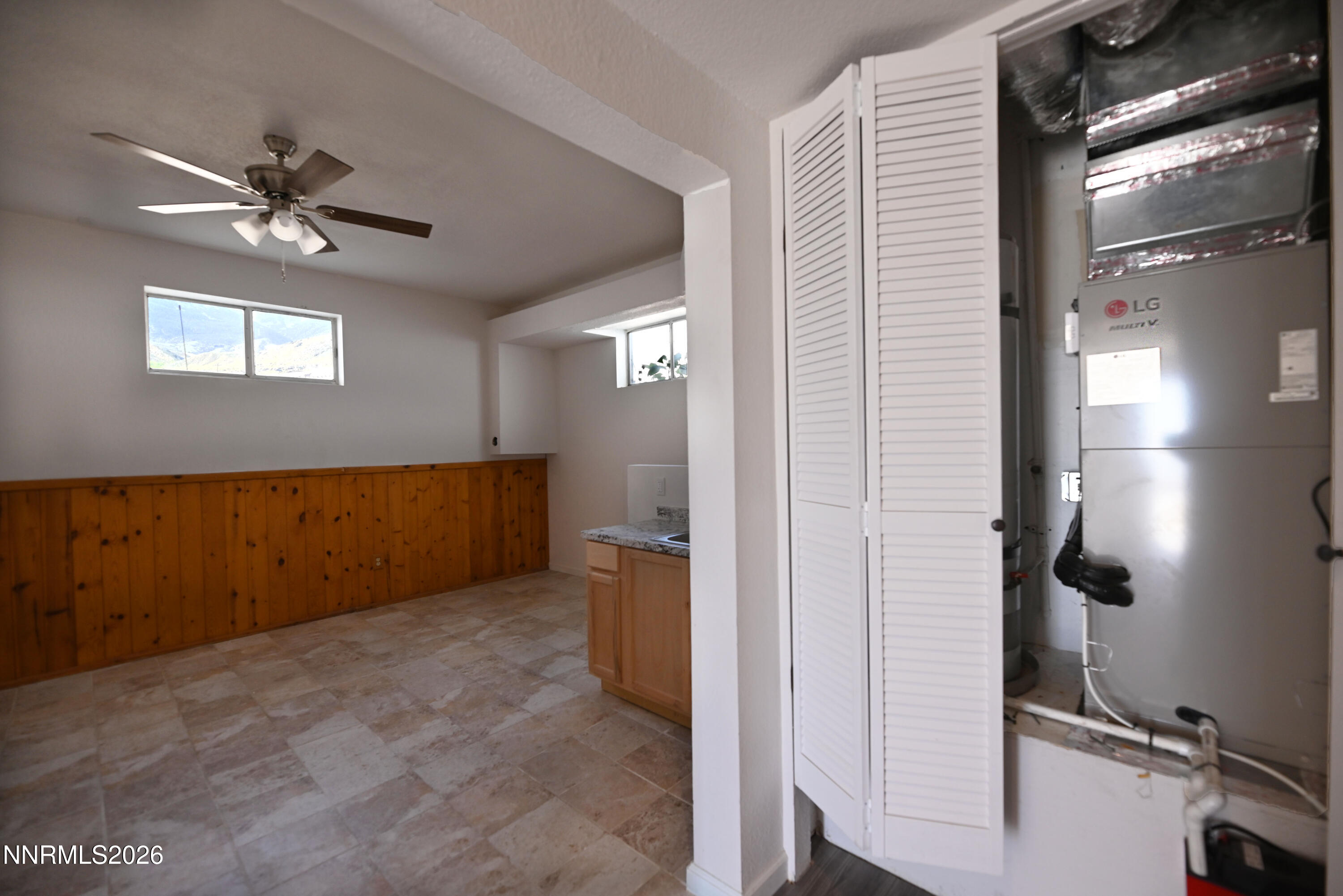 237 Lakeshore Drive Property Photo 20
