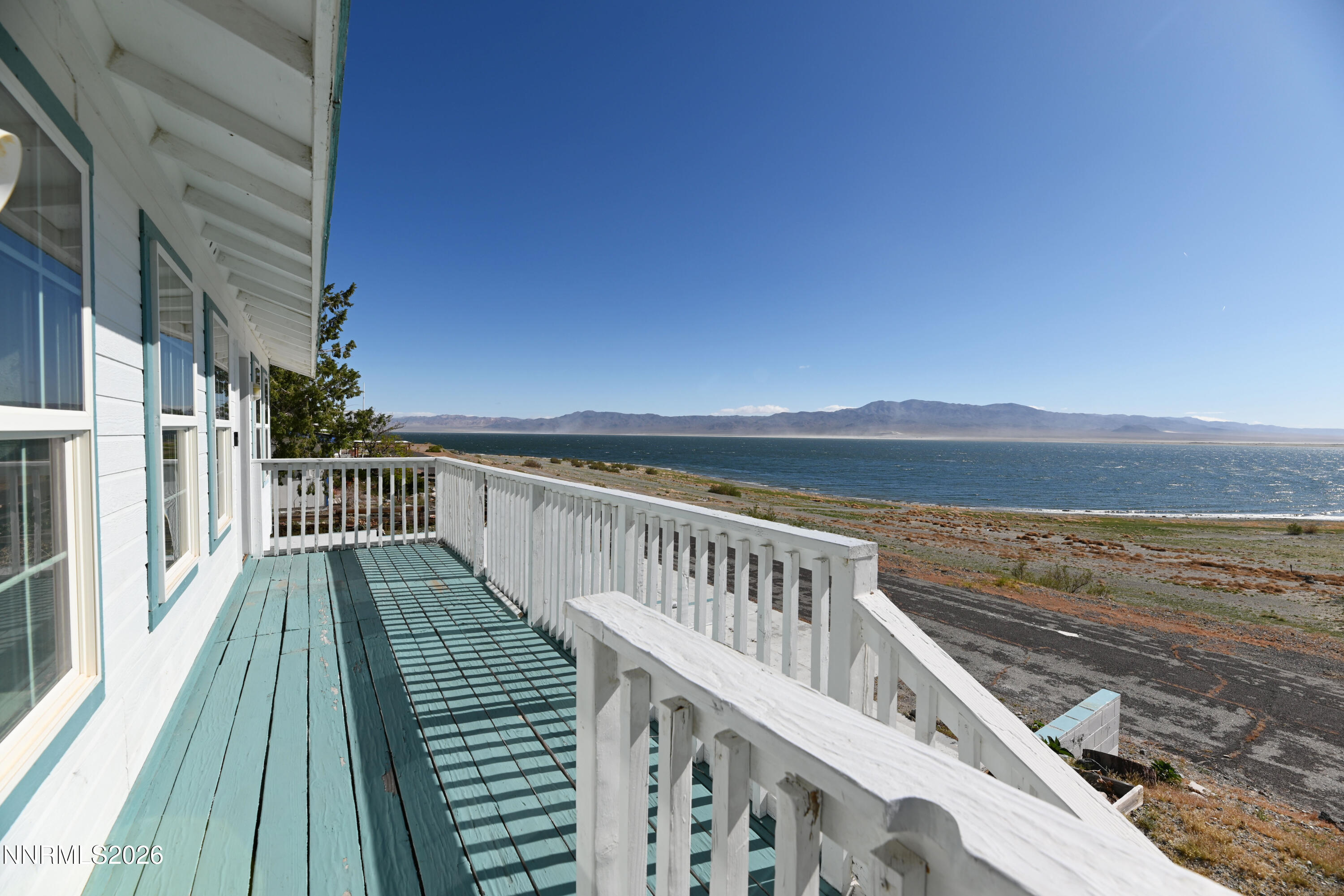 237 Lakeshore Drive Property Photo 22