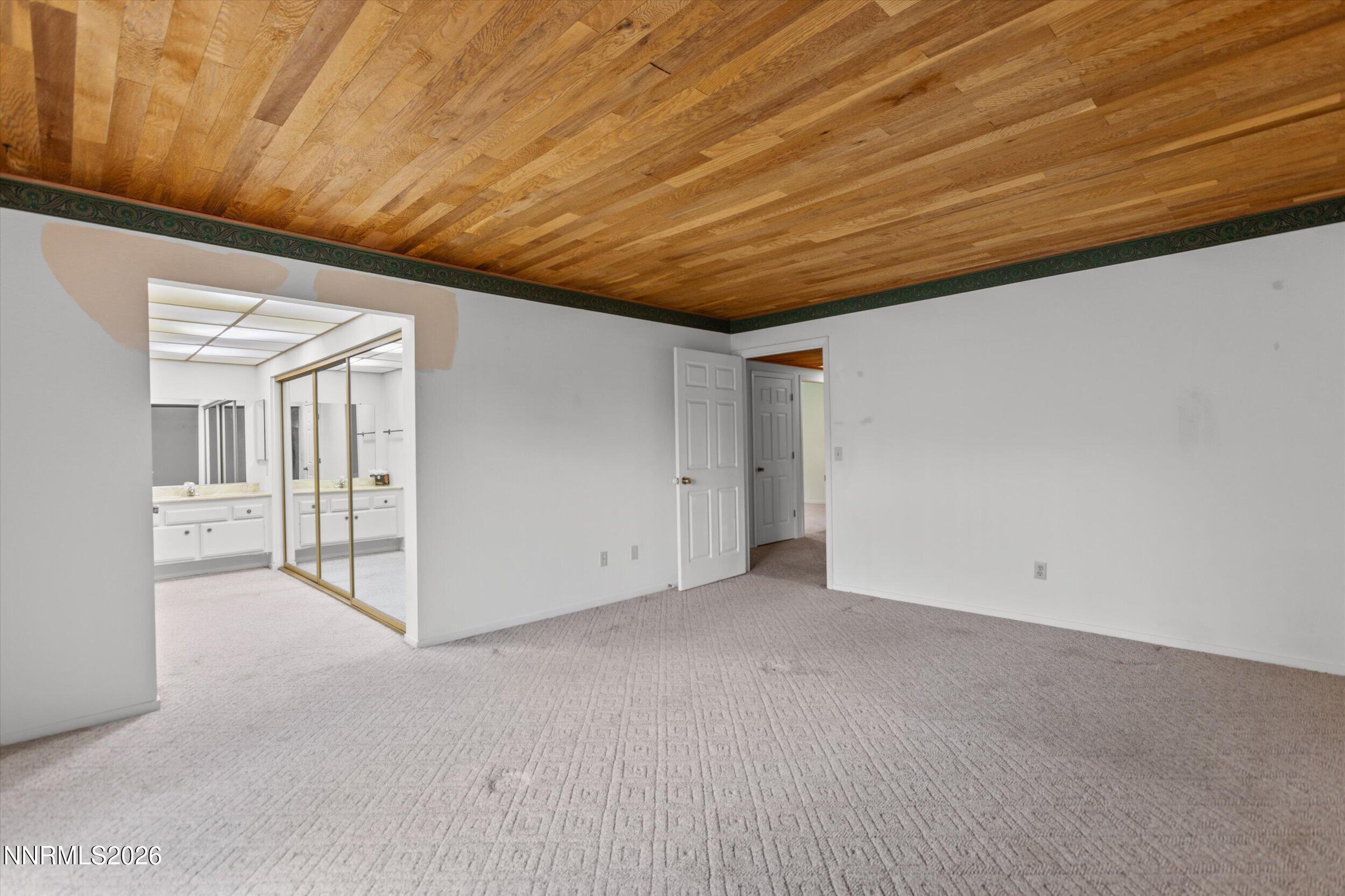 4960 Lakeside Drive Property Photo 21