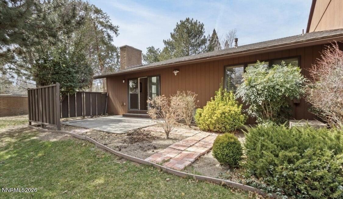2108 Chicory Way Property Photo 2