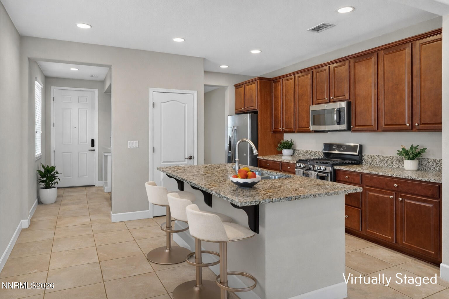 10050 Ignacio Circle Property Photo 3