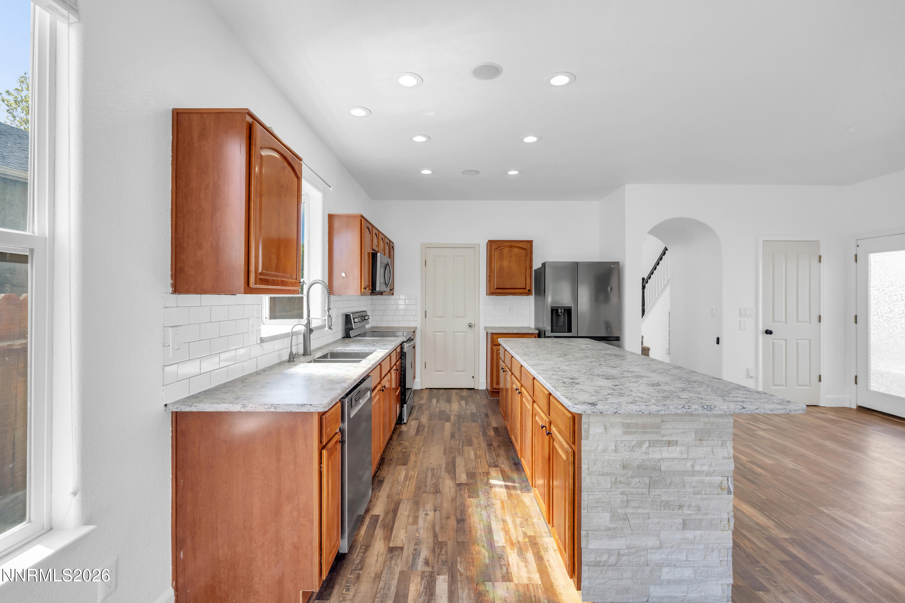 2926 E Nashua Place Property Photo 15