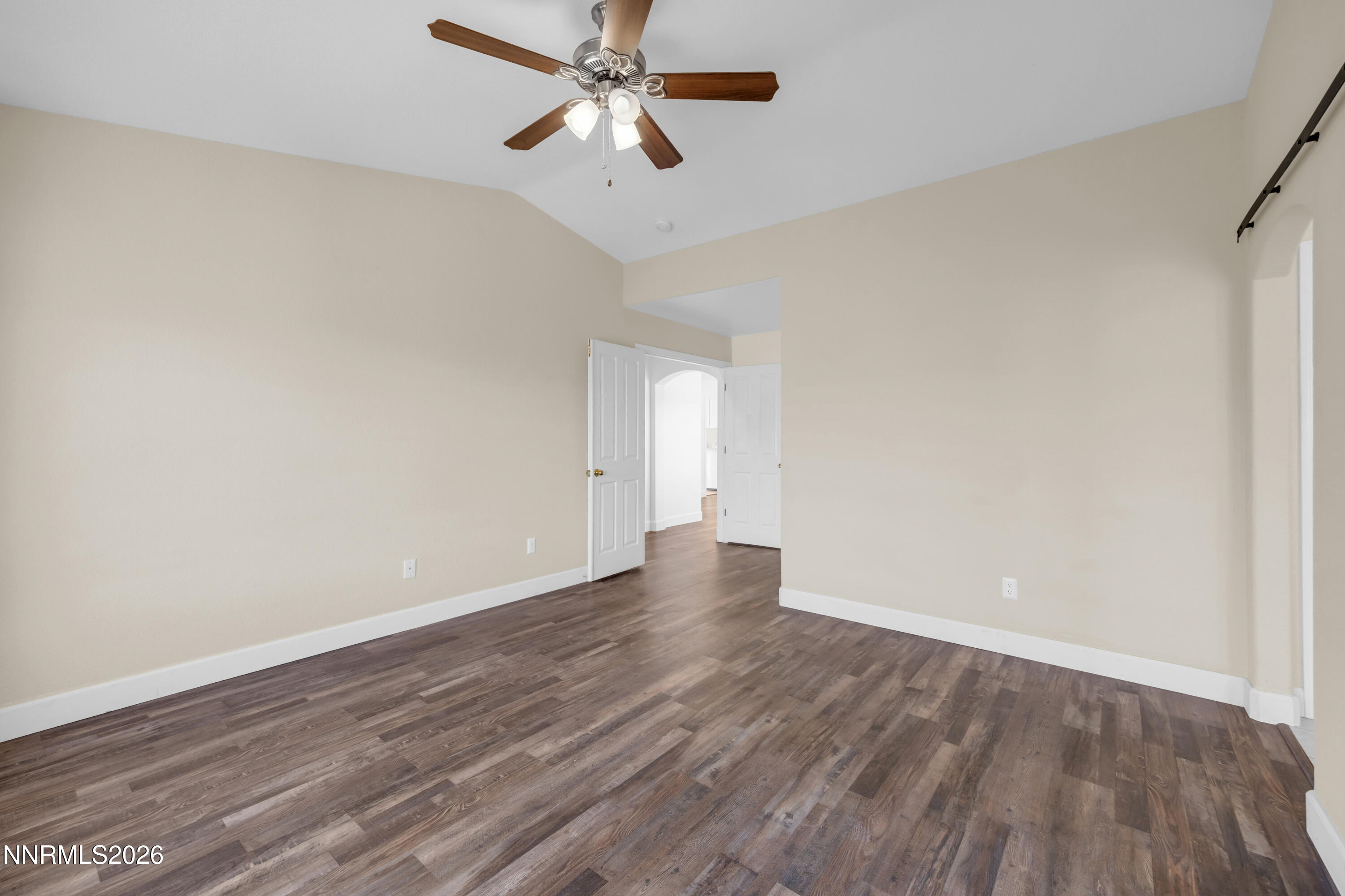 2926 E Nashua Place Property Photo 20