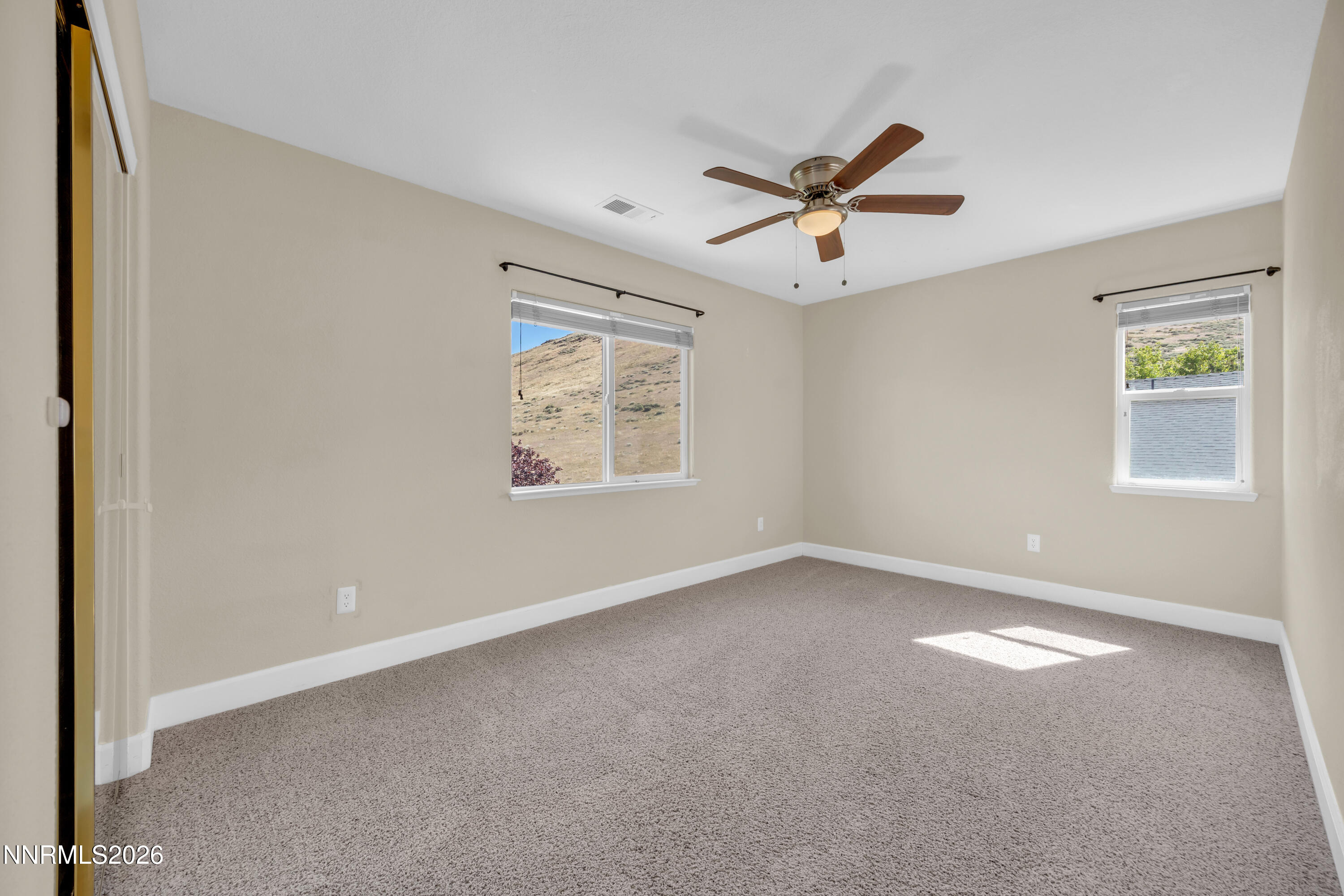 2926 E Nashua Place Property Photo 27