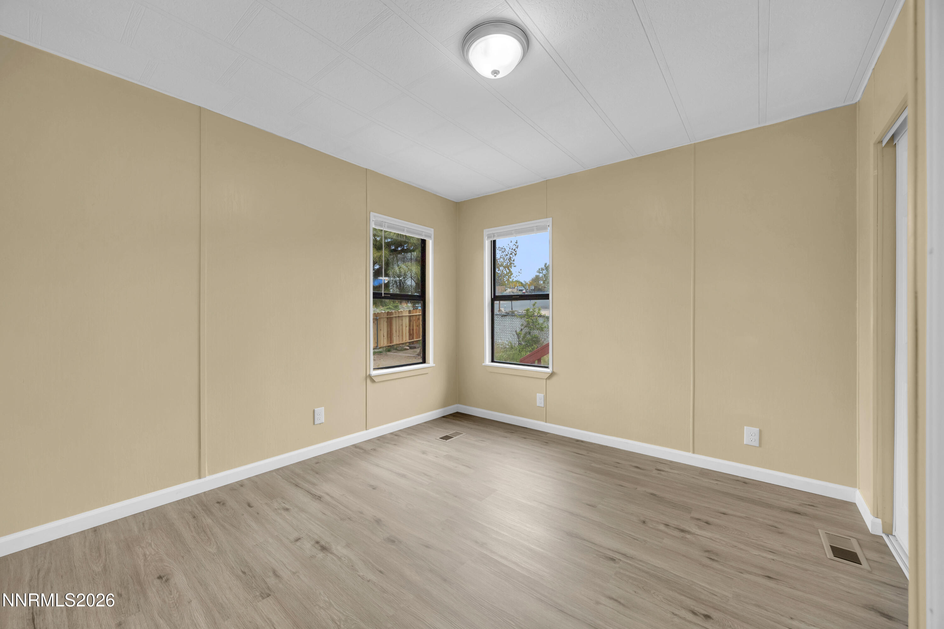 5908 Middle Fork Drive Property Photo 9