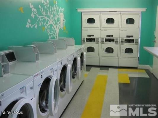 400 S Saliman Road Apt 14 Property Photo 13