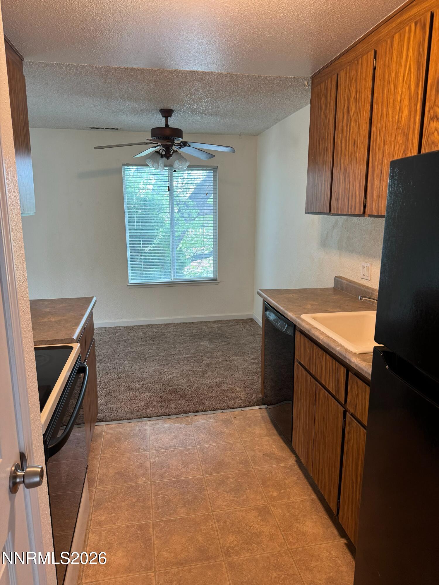 400 S Saliman Road Apt 14 Property Photo 35