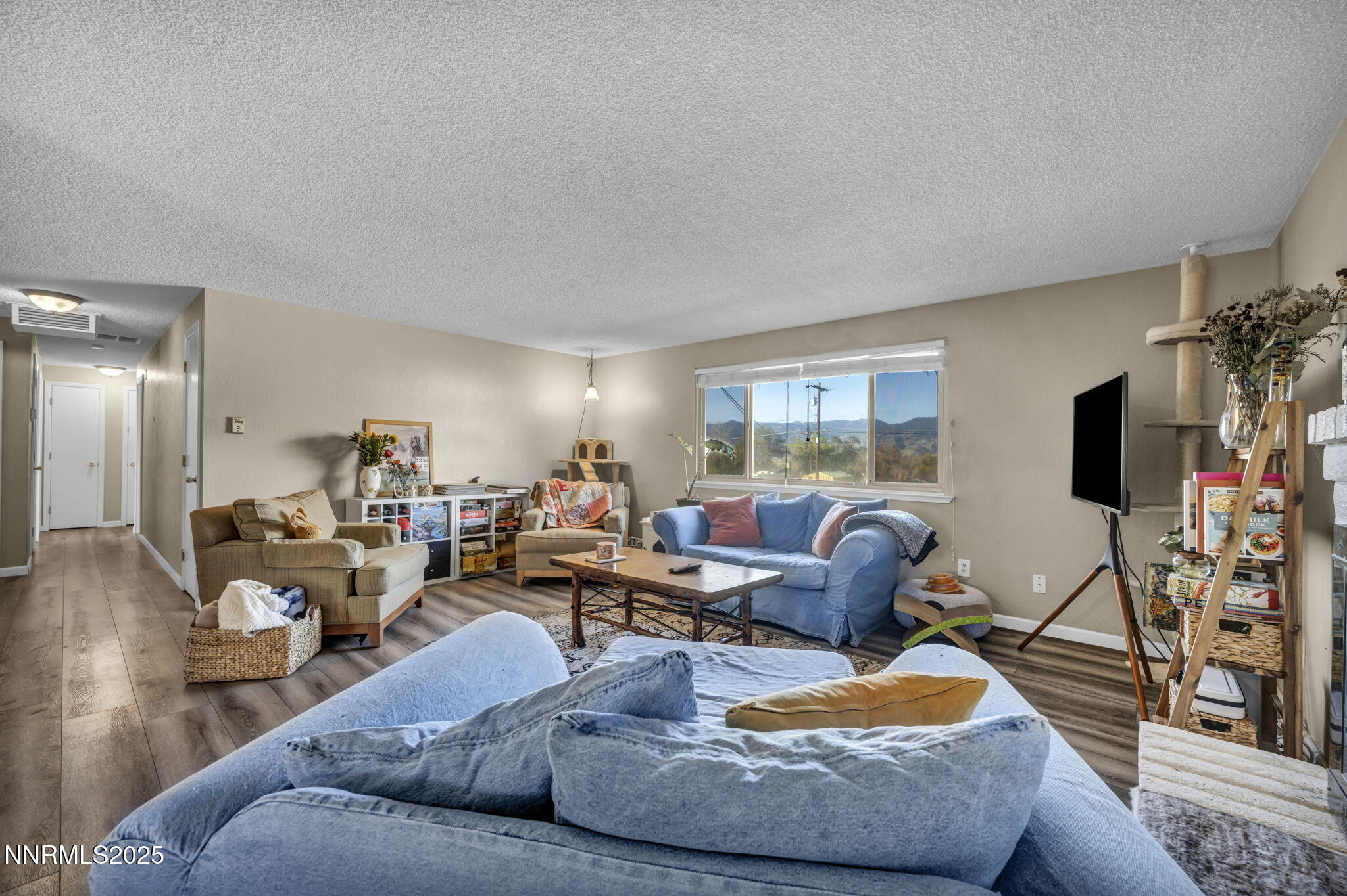 2075 Buckskin Drive Property Photo 12