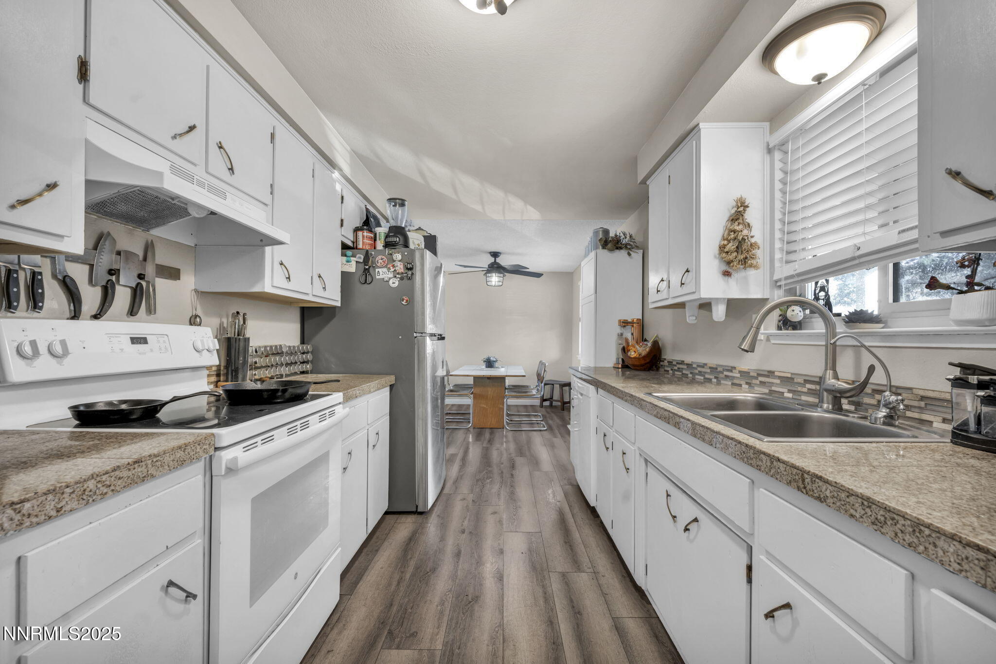 2075 Buckskin Drive Property Photo 13
