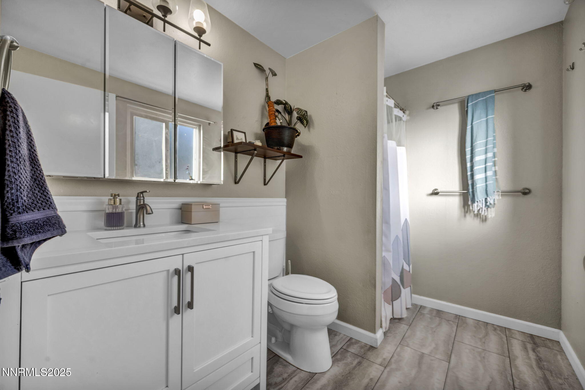 2075 Buckskin Drive Property Photo 18