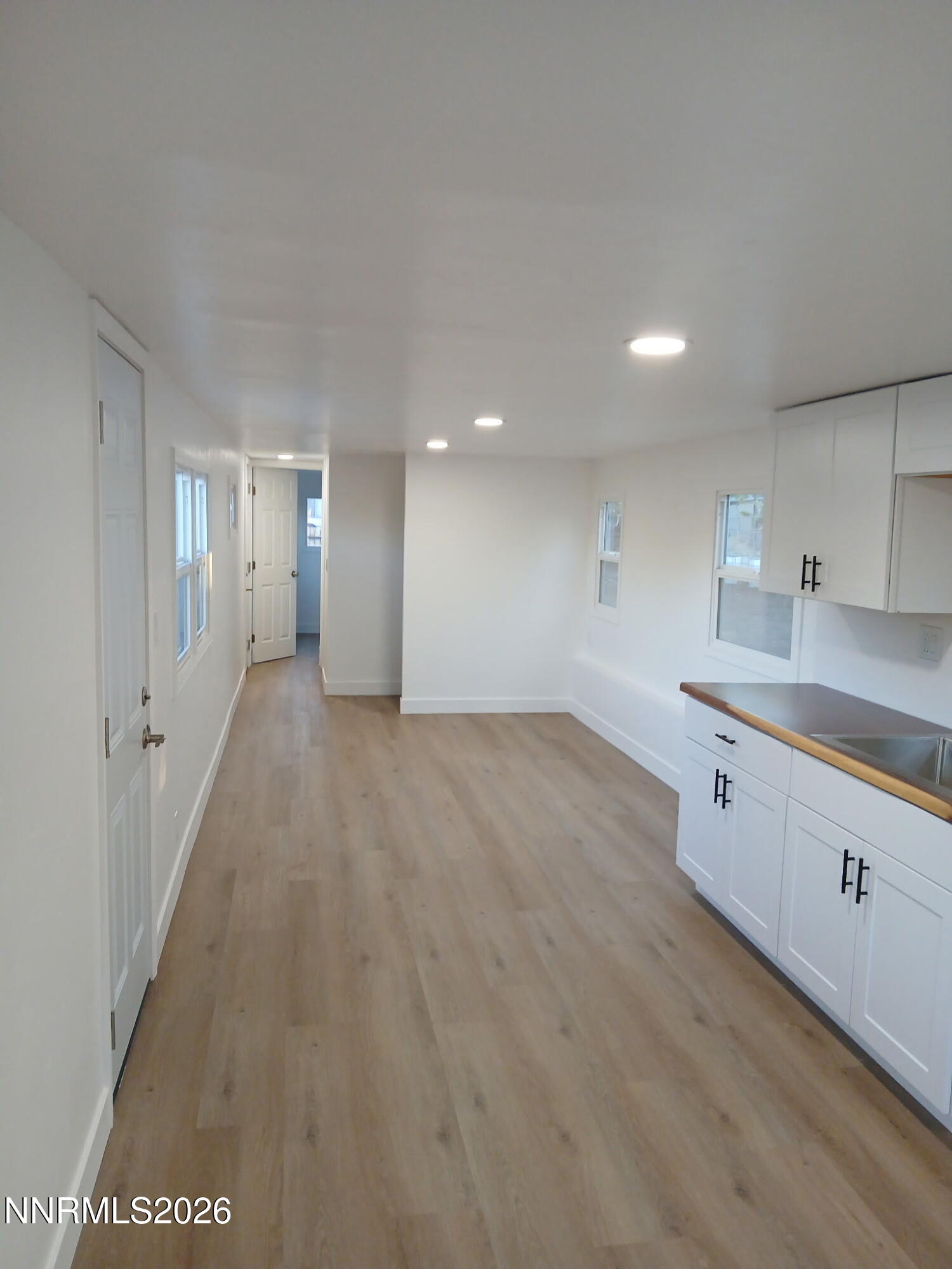 5428 Lupin Drive Property Photo 4
