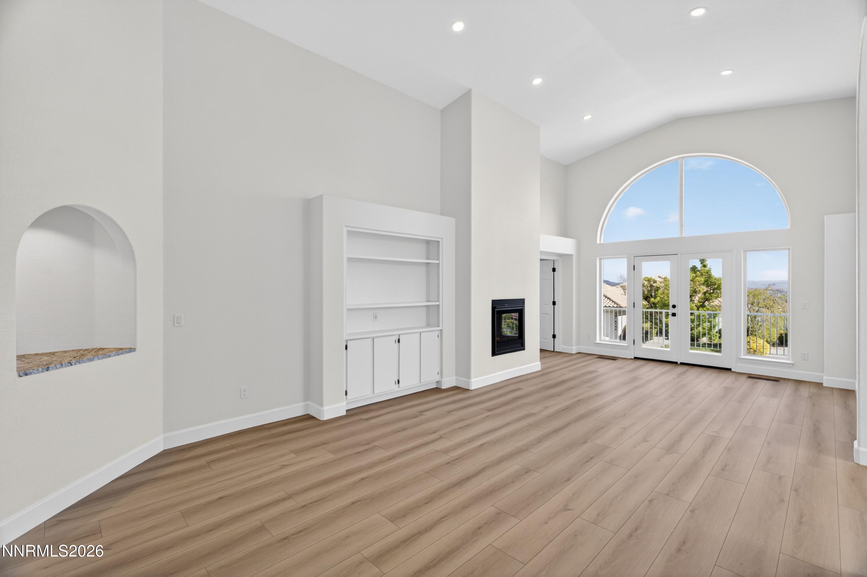 3155 Villa Marbella Circle Property Photo 4
