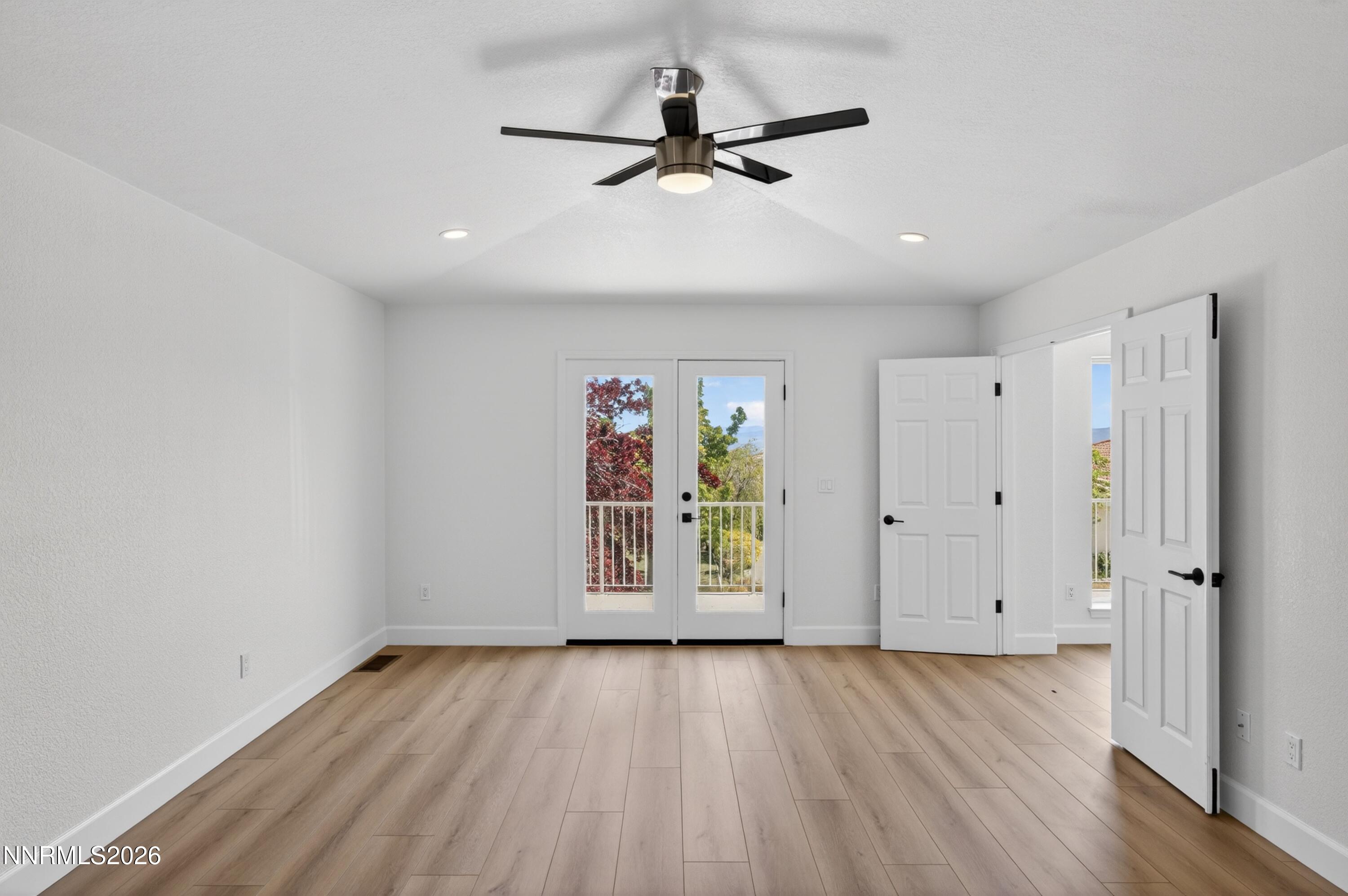 3155 Villa Marbella Circle Property Photo 24
