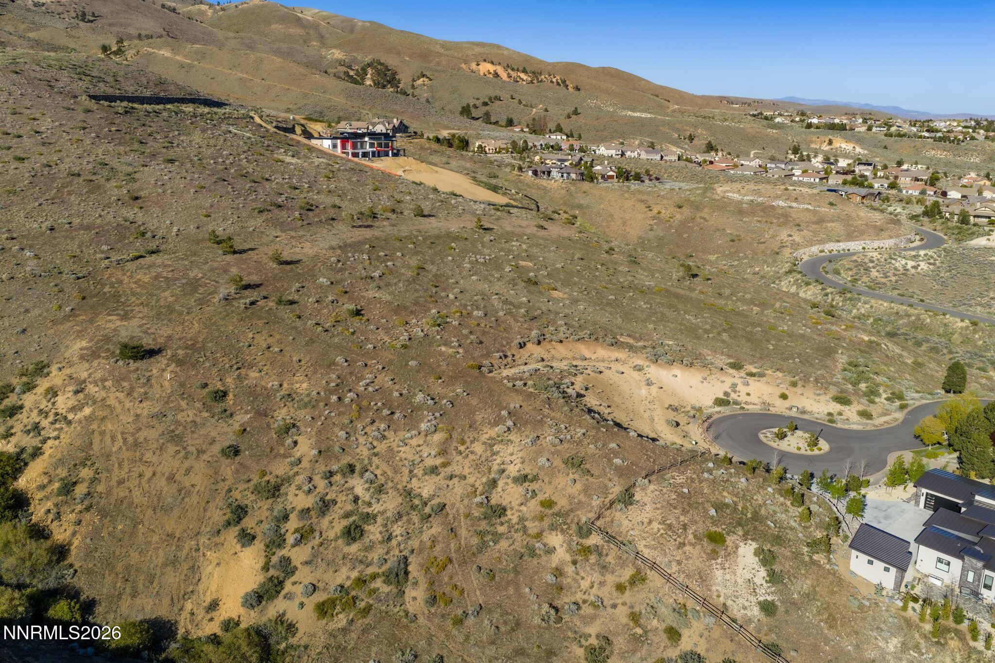 8195 Fox Meadows Court Property Photo 17