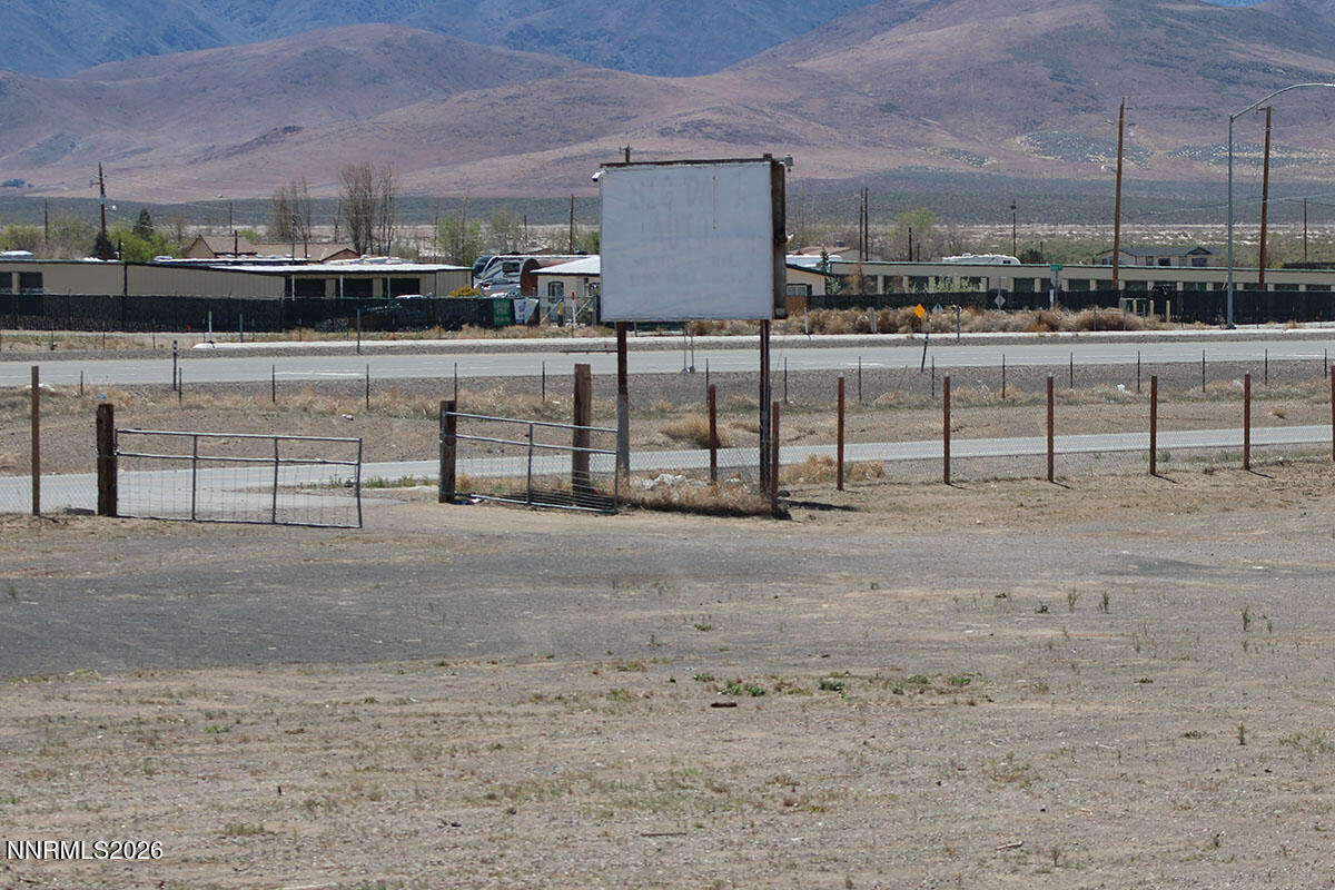 8660 Us Highway 50 Property Photo 6