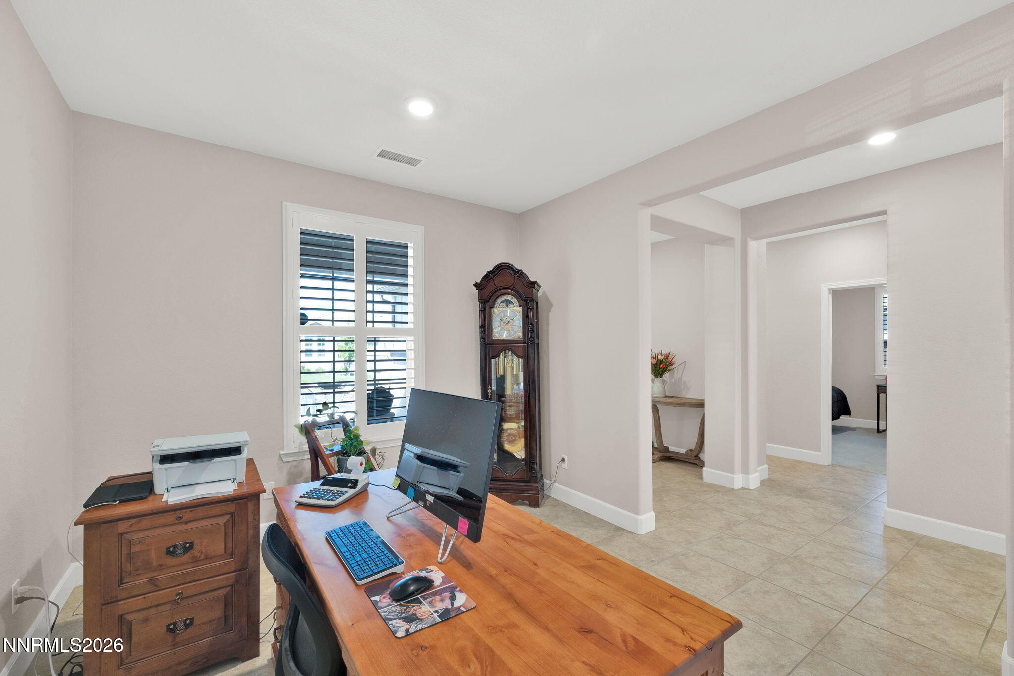 10250 Mother Lode Drive Property Photo 12