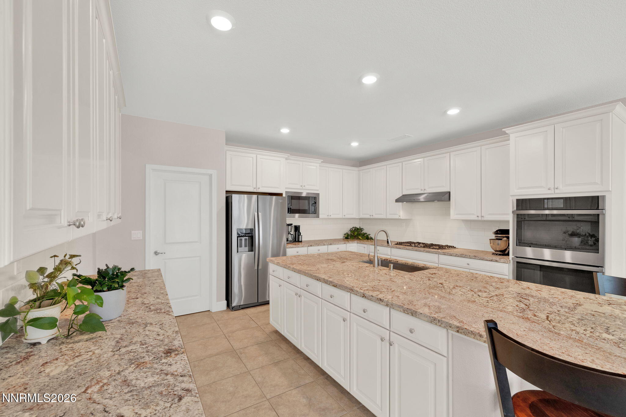 10250 Mother Lode Drive Property Photo 15