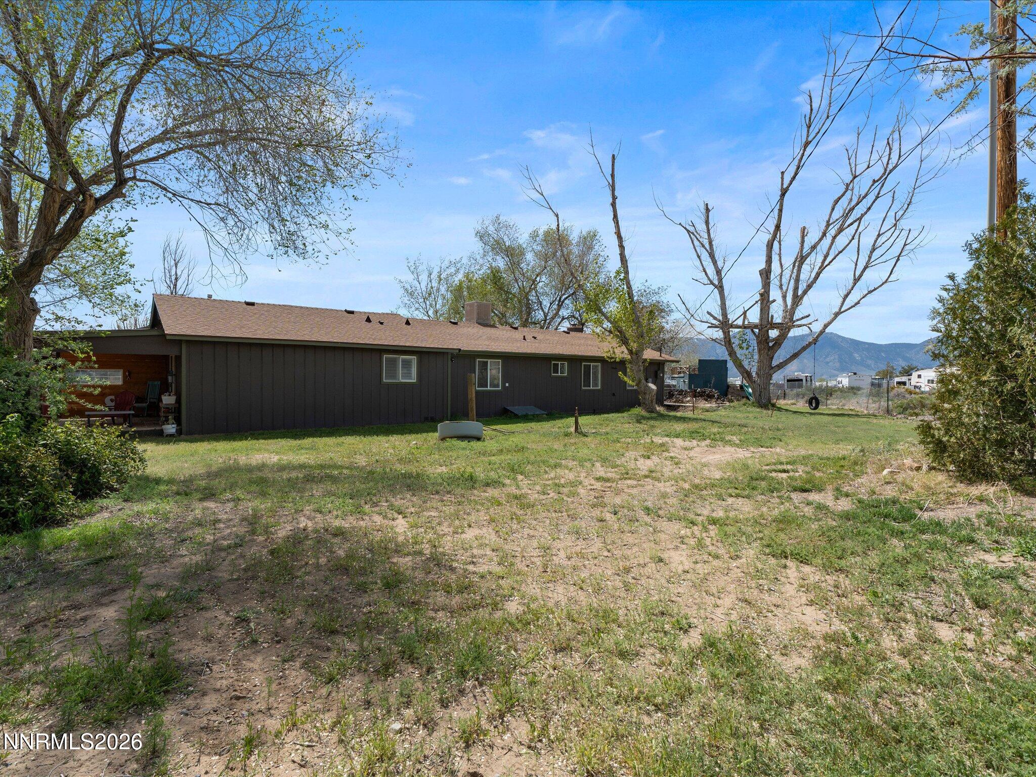 2530 Henning Lane Property Photo 17