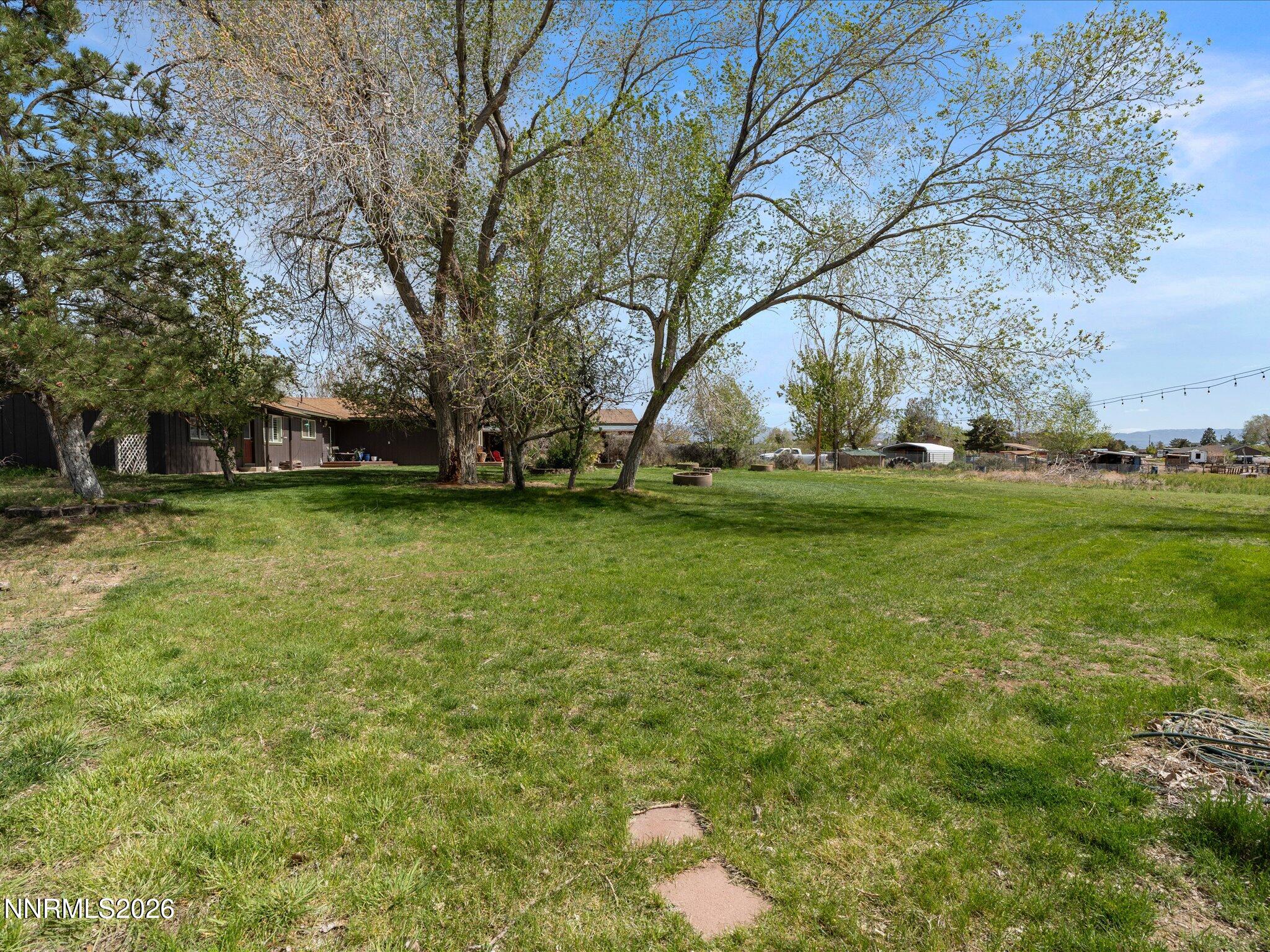 2530 Henning Lane Property Photo 19