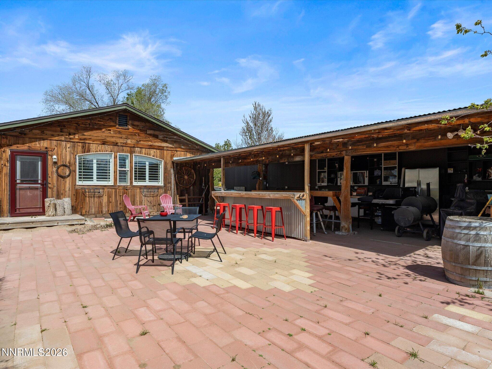 2530 Henning Lane Property Photo 21