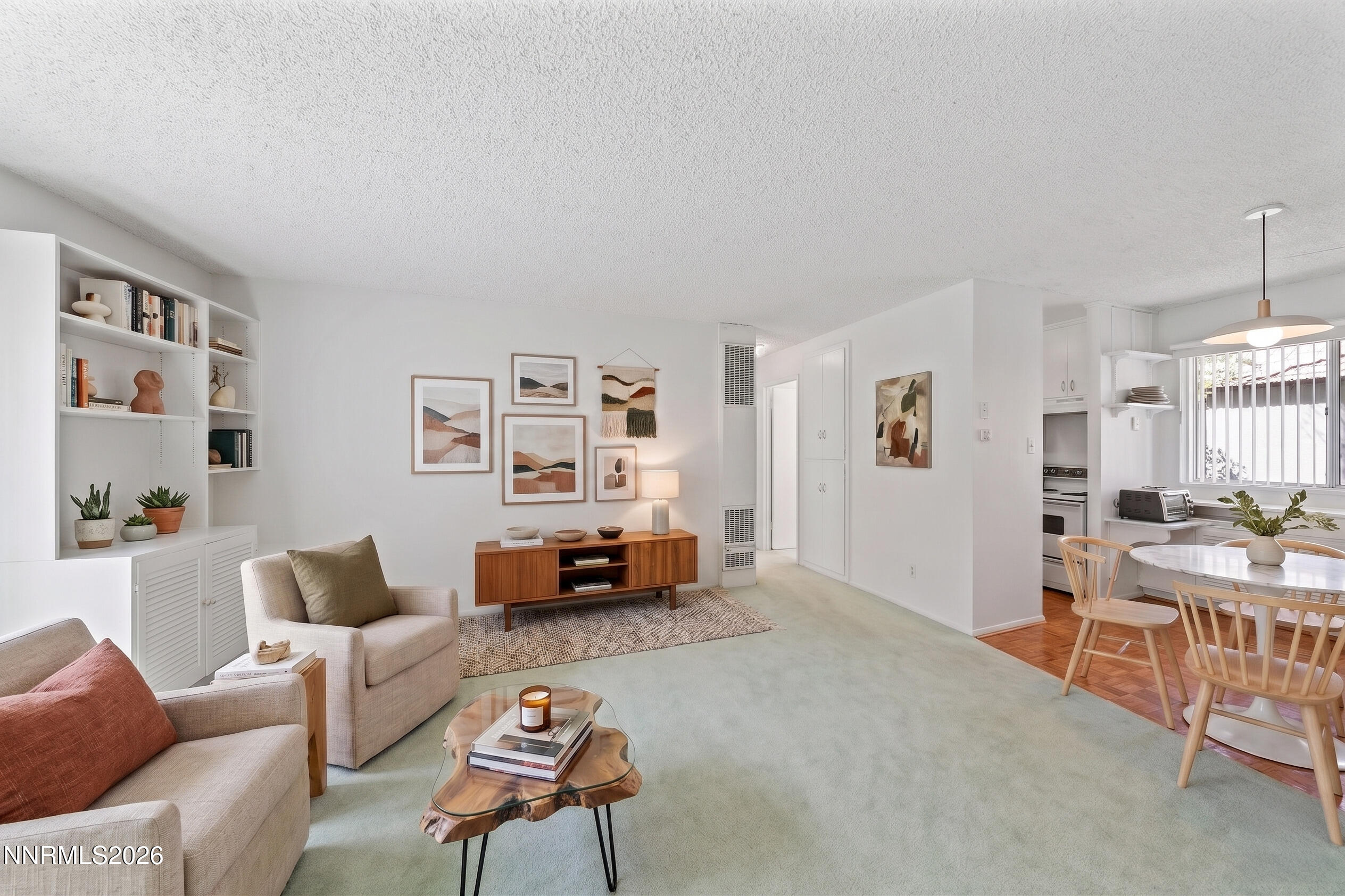 1940 4th Street Property Photo 2