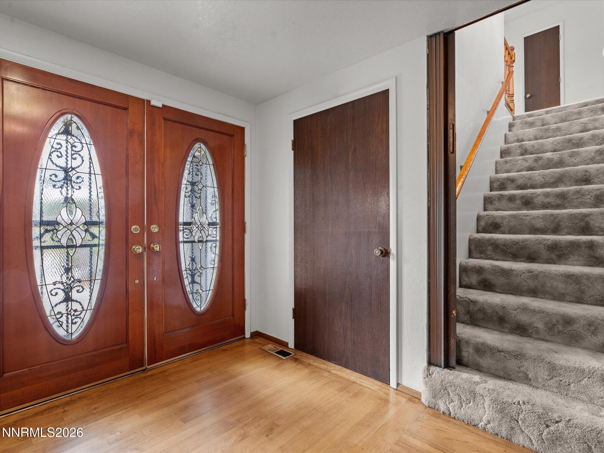3370 Shawnee Circle Property Photo 5