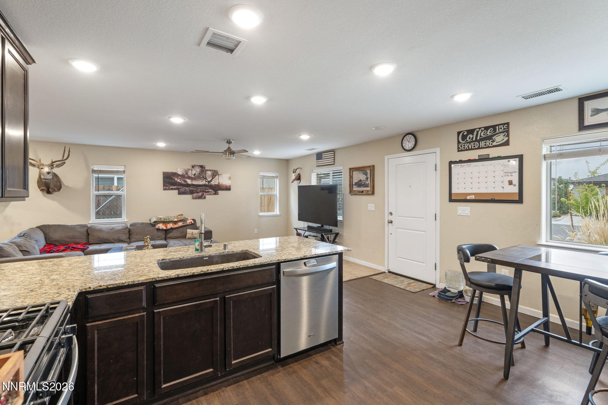 646 Osino Drive Property Photo 8