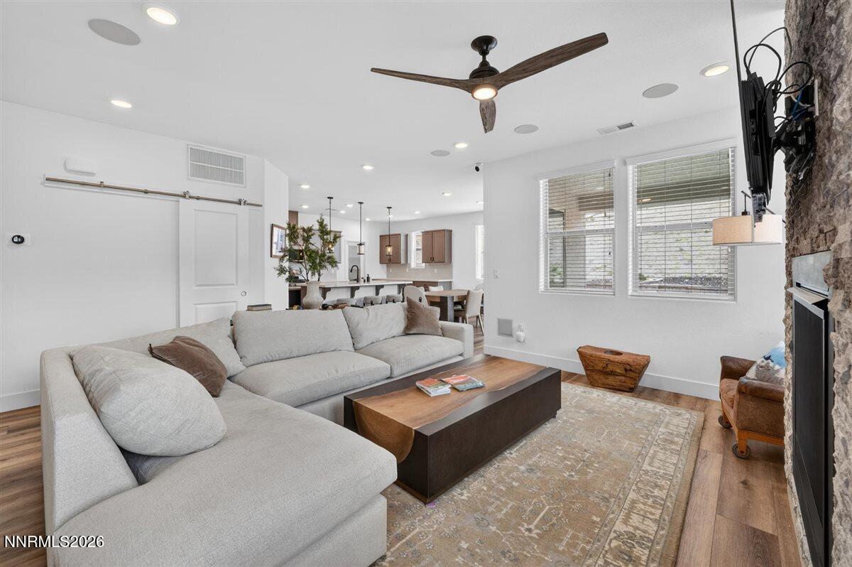 55 Eclipse Court Property Photo 10