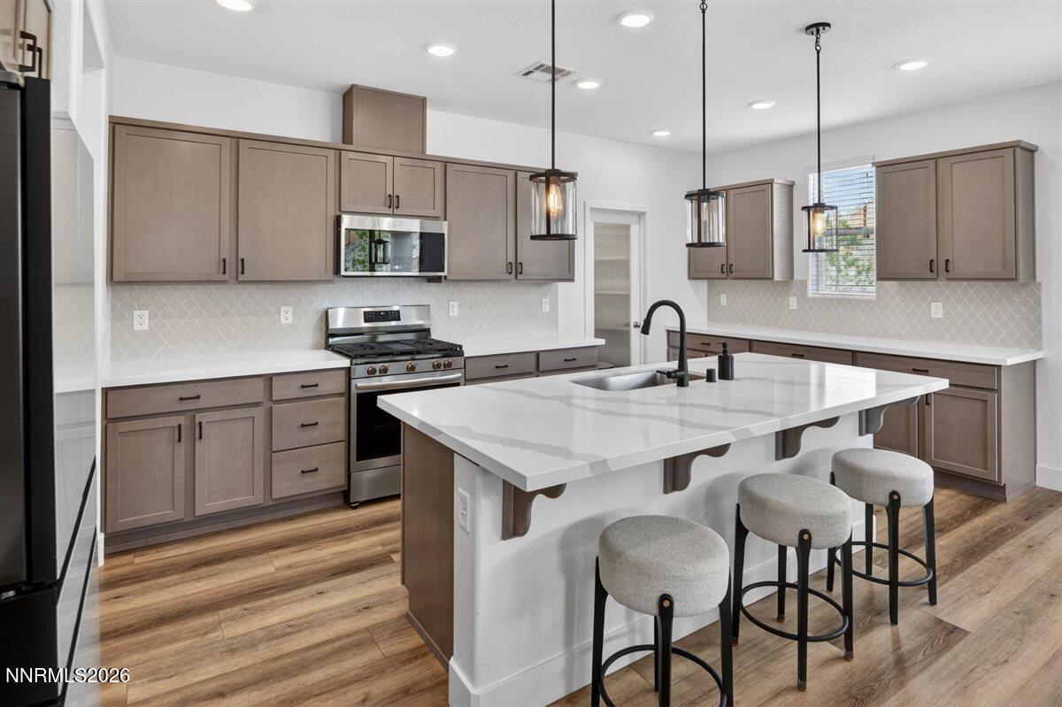 55 Eclipse Court Property Photo 14