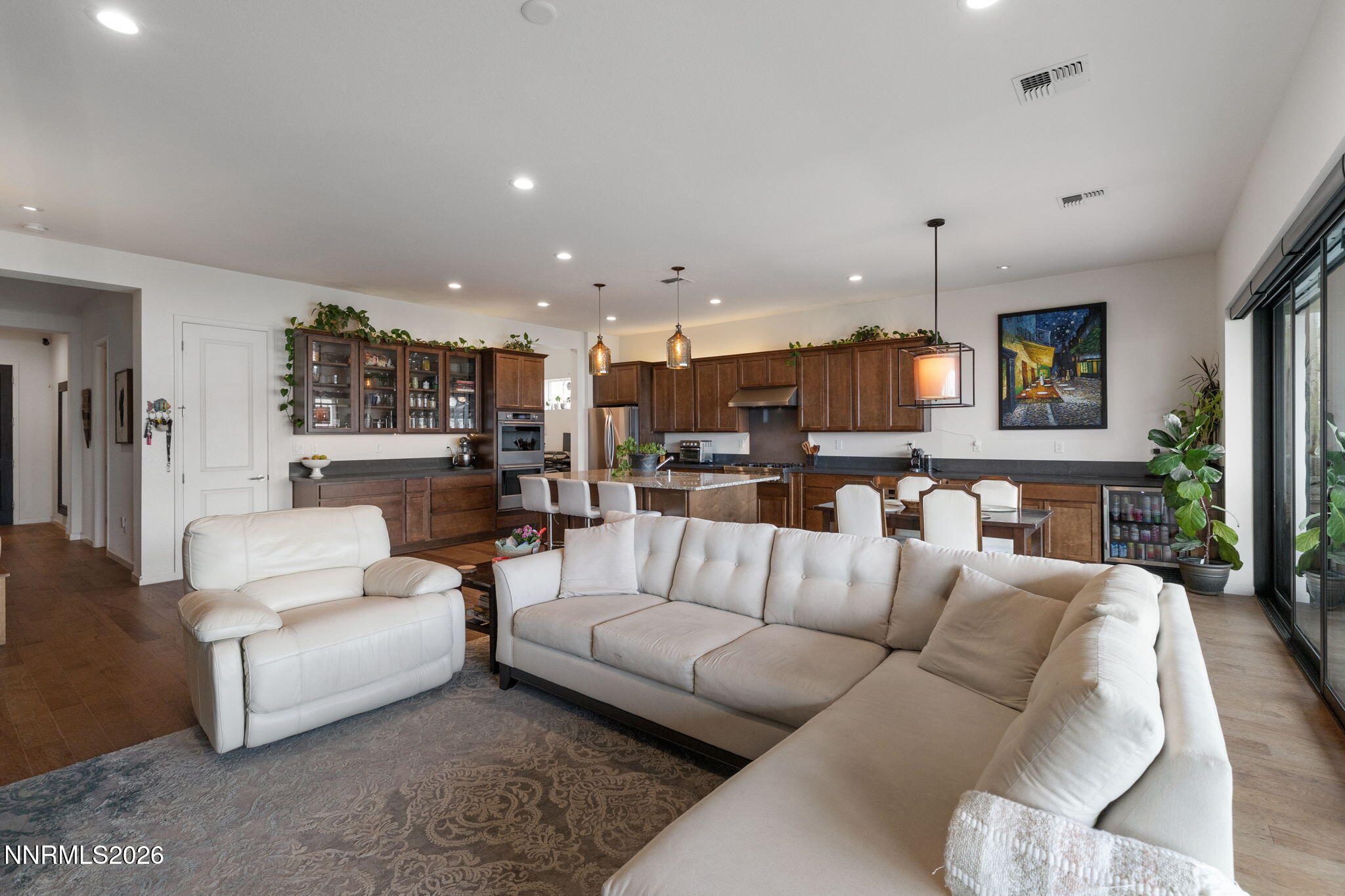 15025 Iron River Drive Property Photo 6