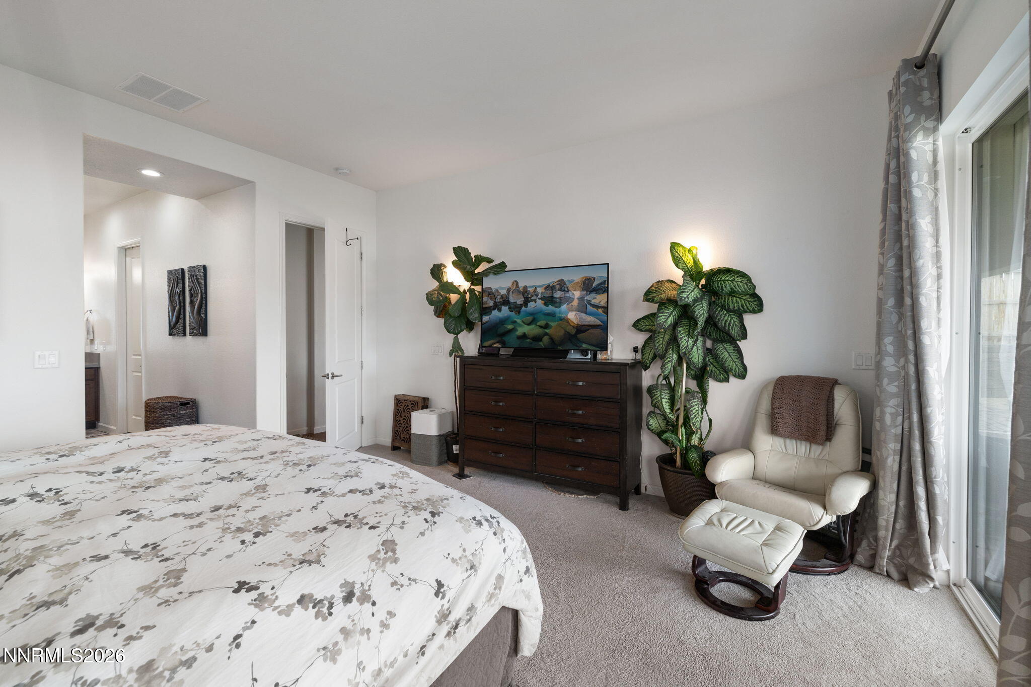 15025 Iron River Drive Property Photo 12