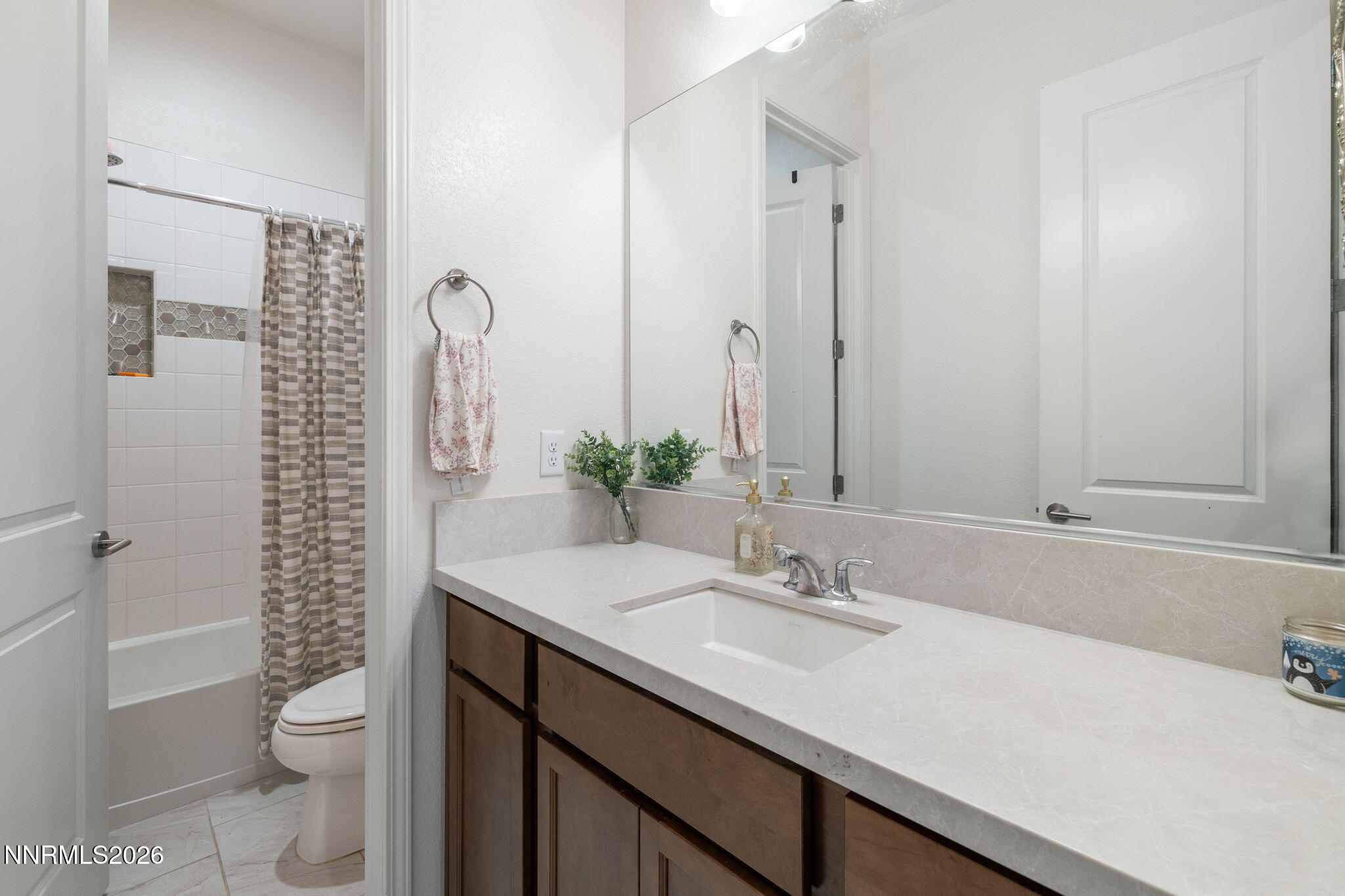 15025 Iron River Drive Property Photo 16