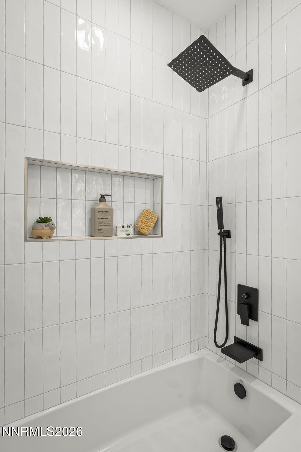 740 Manor Drive Property Photo 17