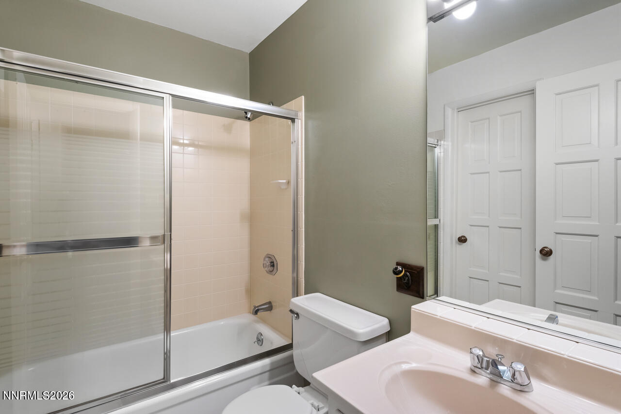 971 Fairway Boulevard Unit 1 Property Photo 7
