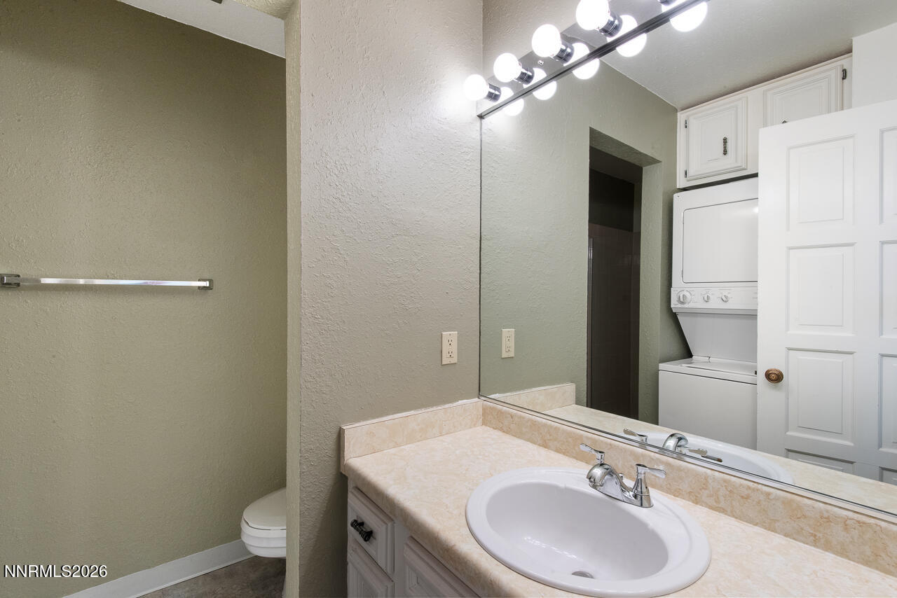 971 Fairway Boulevard Unit 1 Property Photo 16