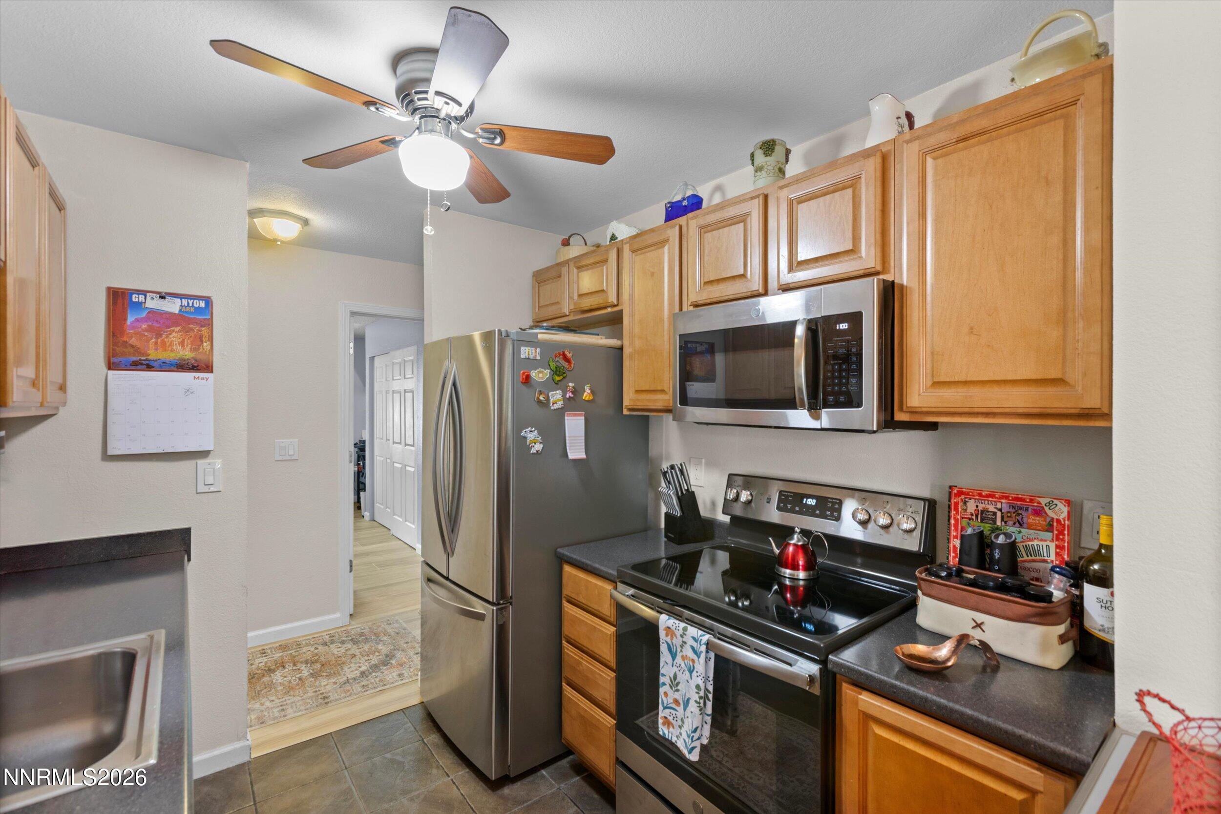 3890 E Leonesio Drive Apt D1 Property Photo 3