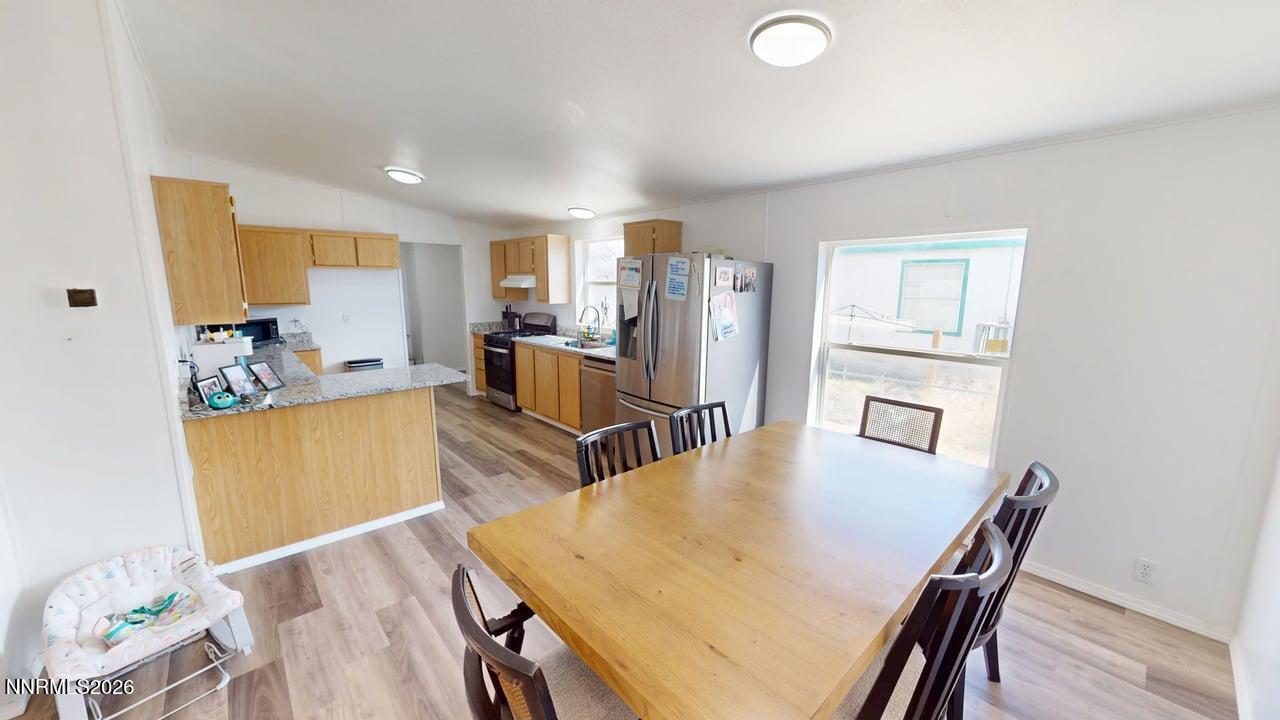 102 Bastian Road Property Photo 15
