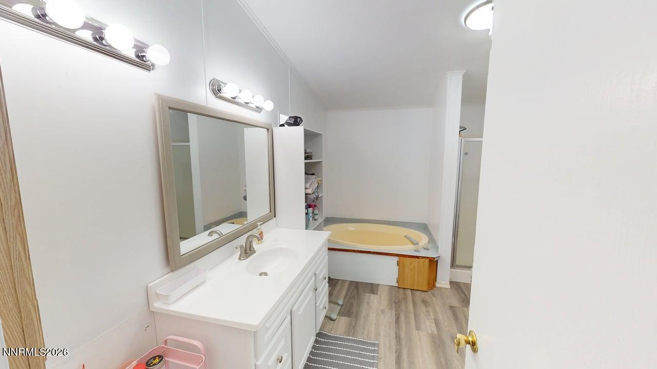 102 Bastian Road Property Photo 25