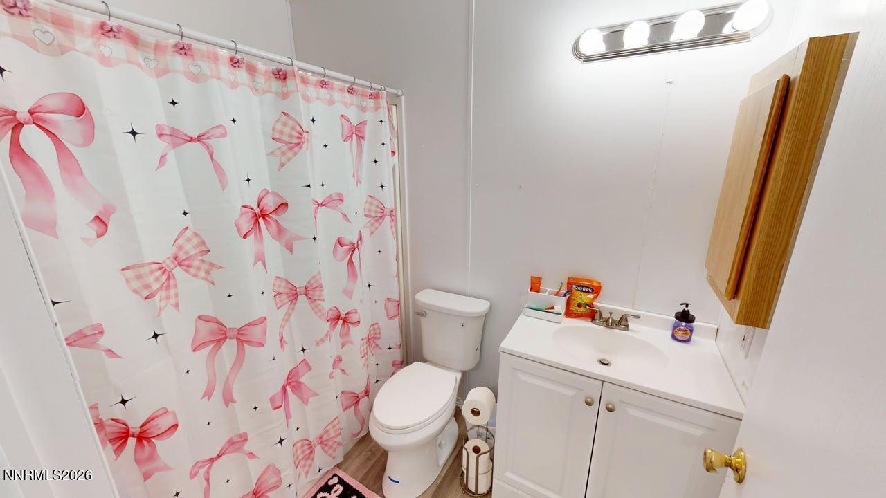 102 Bastian Road Property Photo 33
