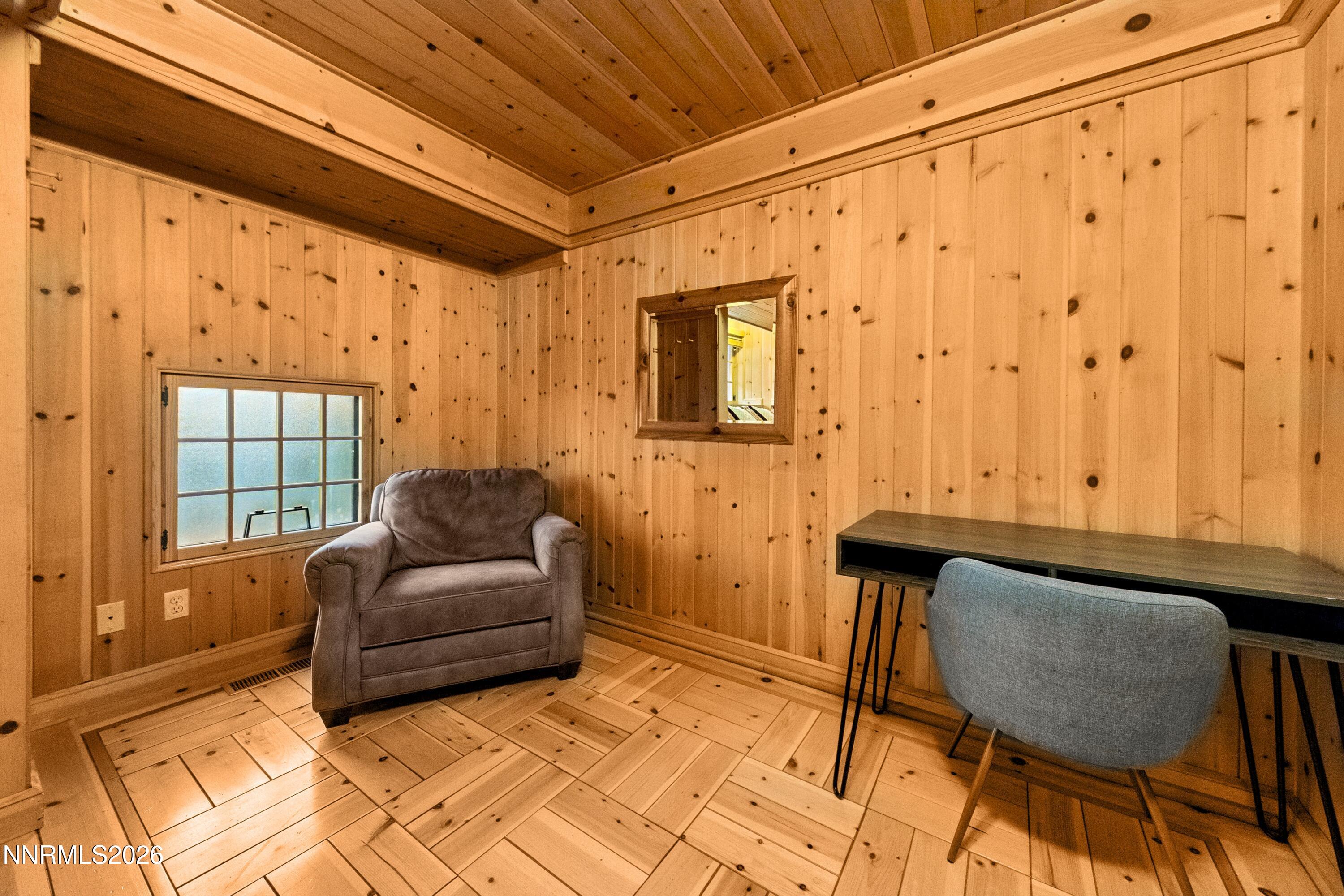 706 Gary Lane B Or 2 Property Photo 24