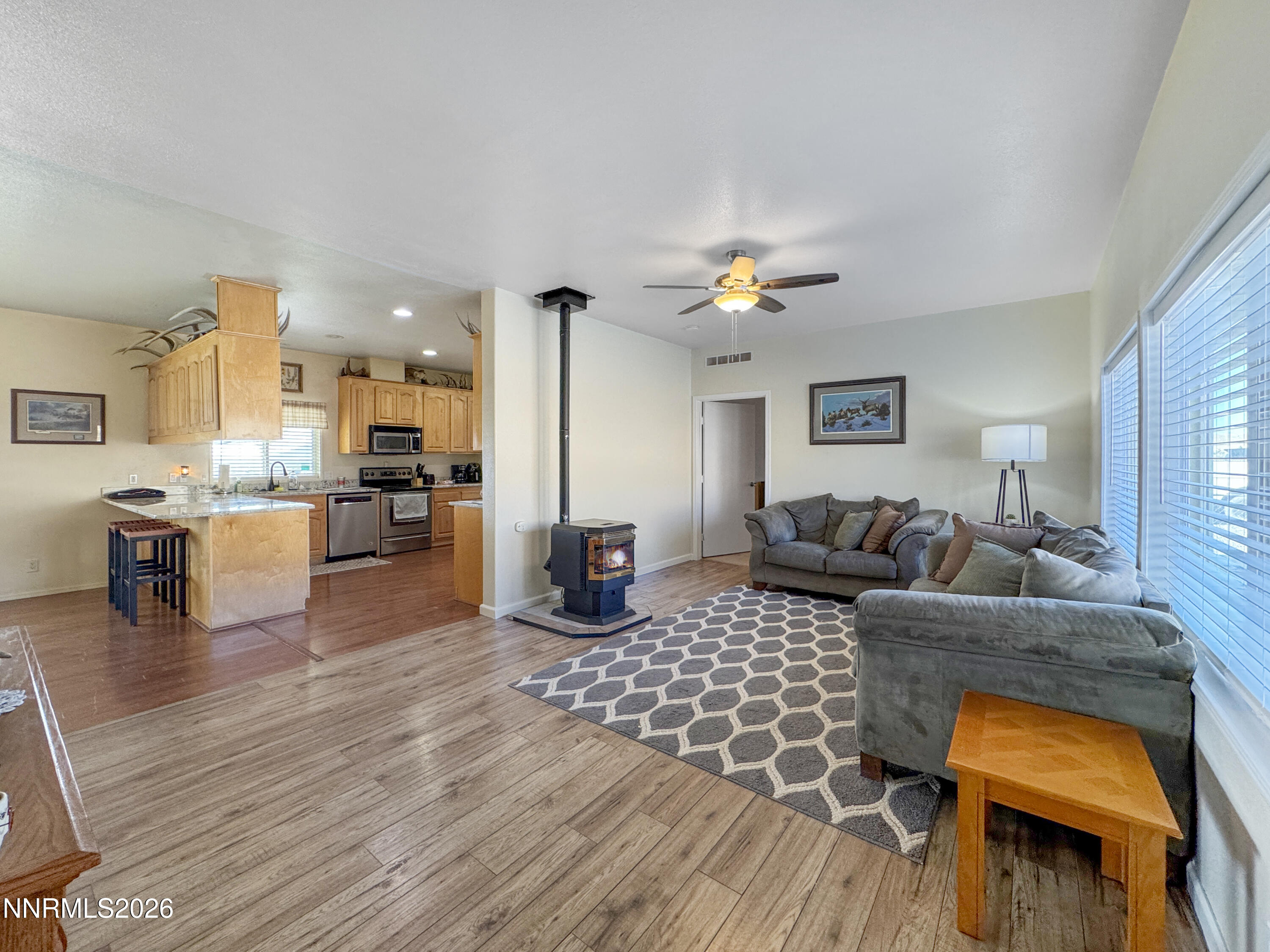 10140 Reins Way Property Photo 2