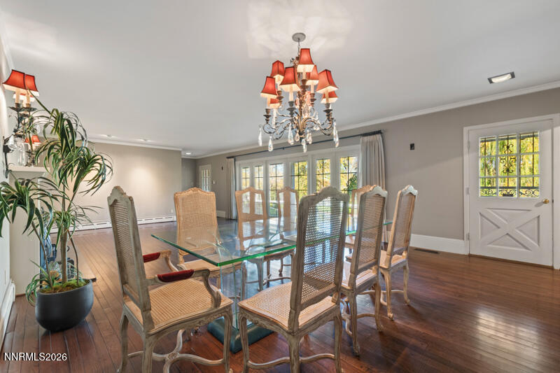 1880 Meadowview Lane Property Photo 6