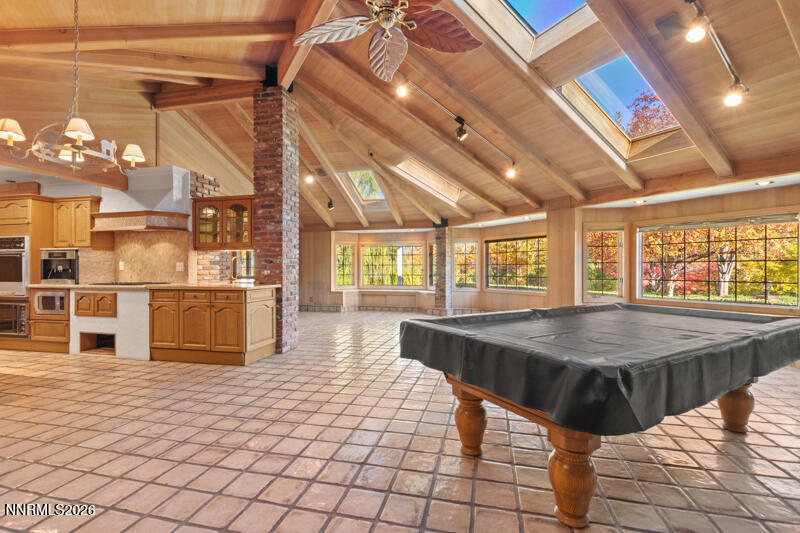 1880 Meadowview Lane Property Photo 16