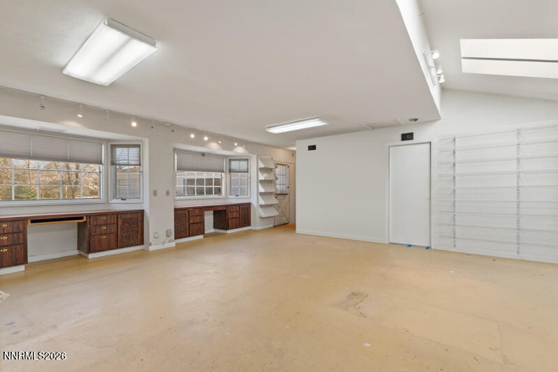 1880 Meadowview Lane Property Photo 39