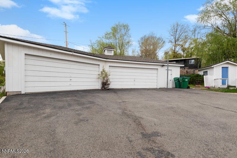 1880 Meadowview Lane Property Photo 42