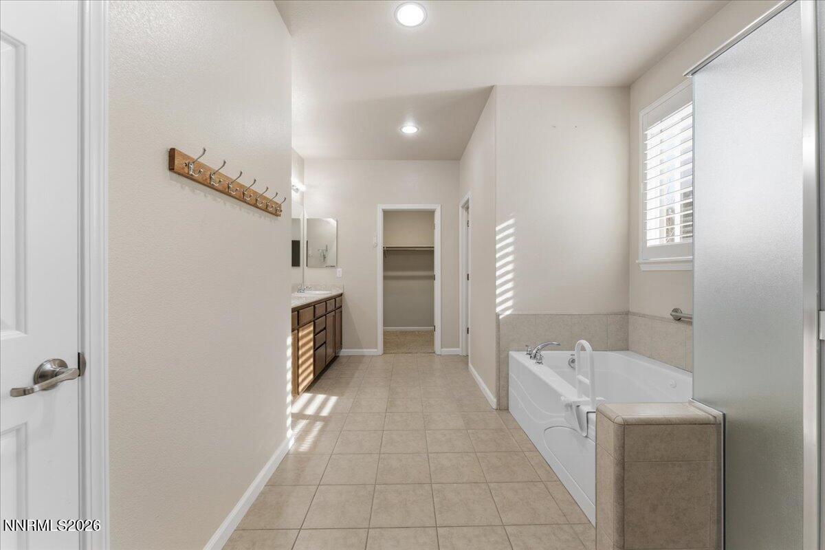 654 St Andrews Drive Property Photo 33