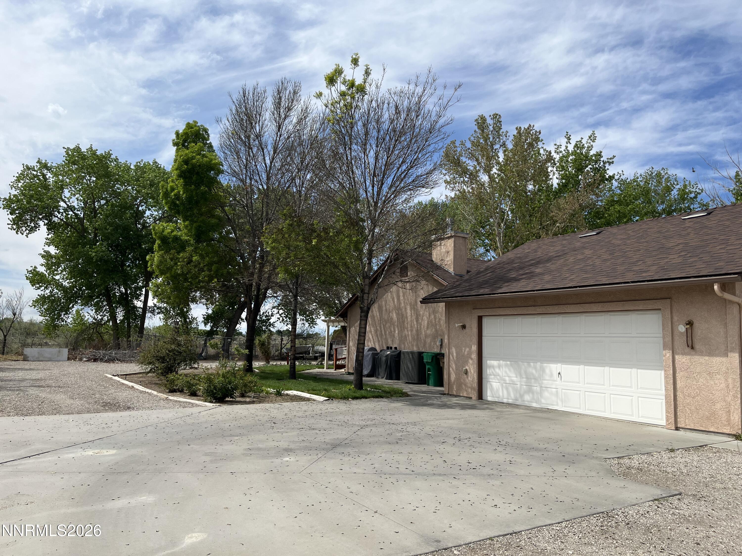 1833 Rice Road Property Photo 7