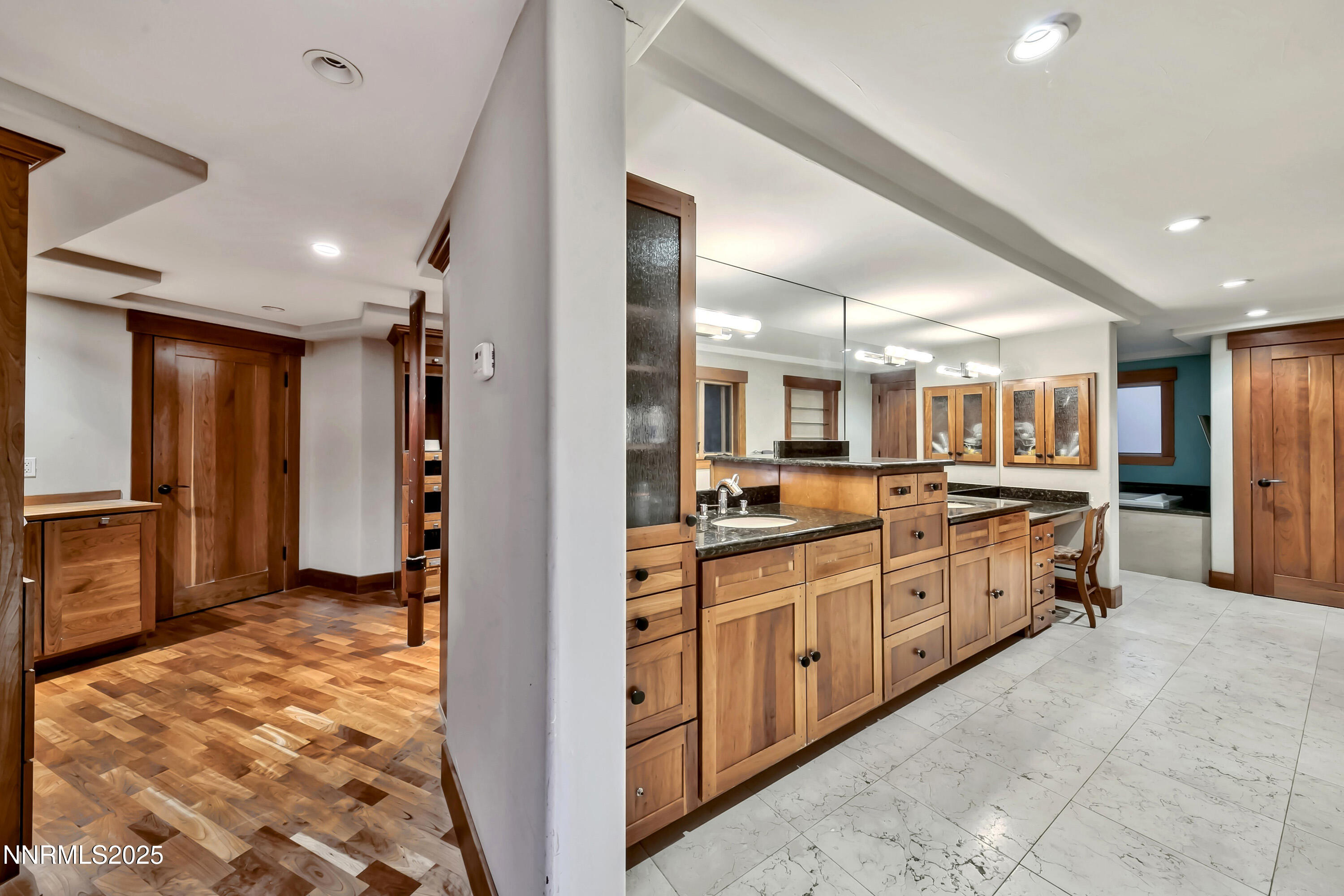 20 Calaneva Drive Property Photo 27