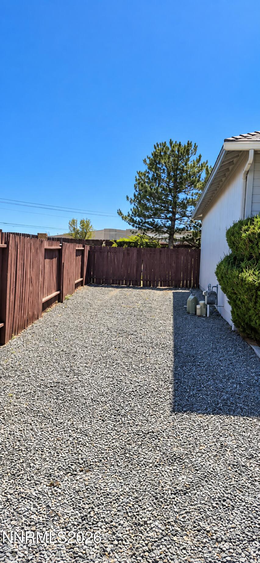 2606 Wildrye Court Property Photo 20